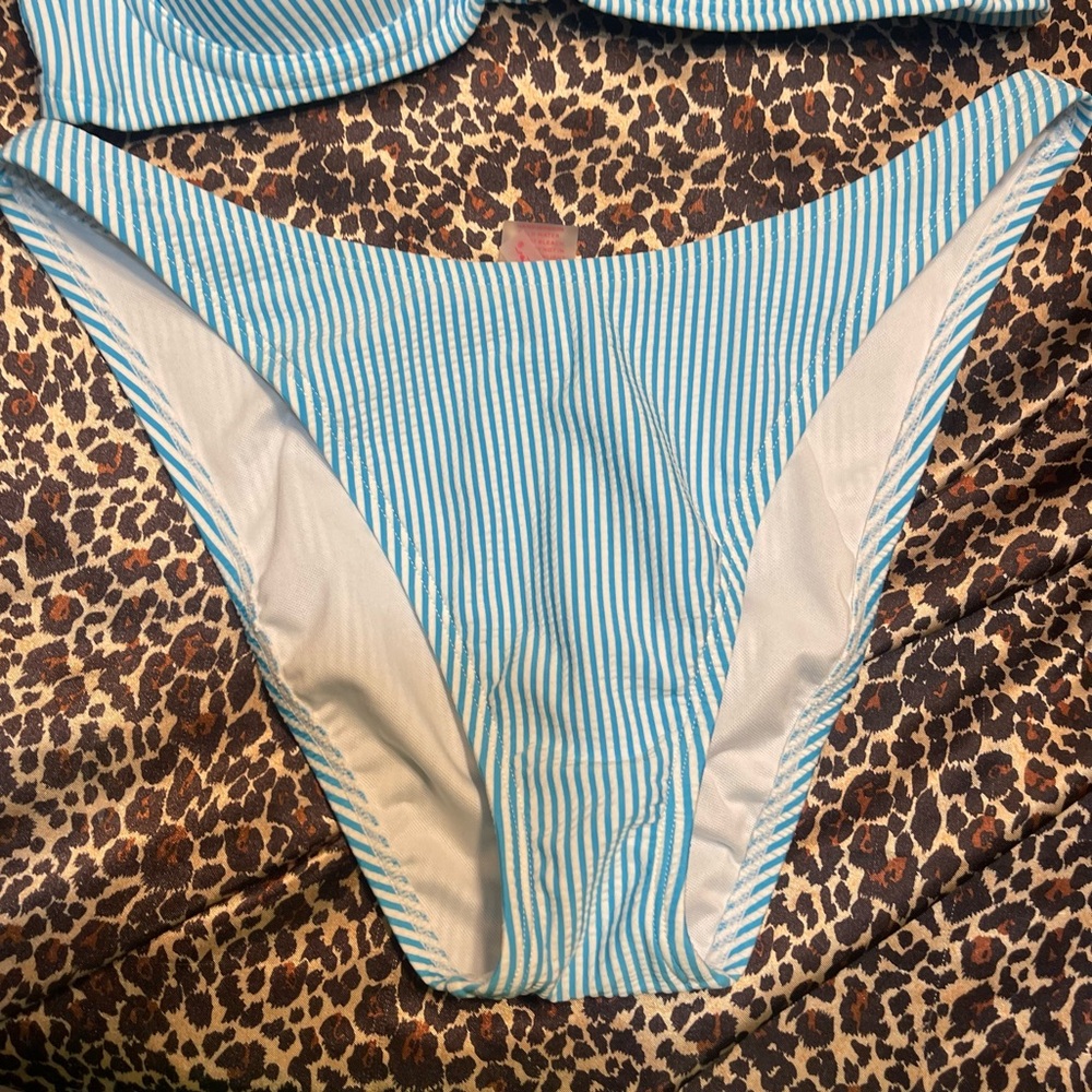 Lilly Pulitzer Leven Striped Bikini Set - Picture 8 of 16